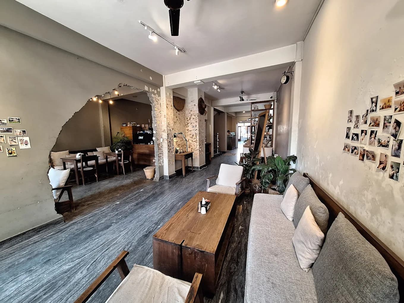 Cafe Camelia